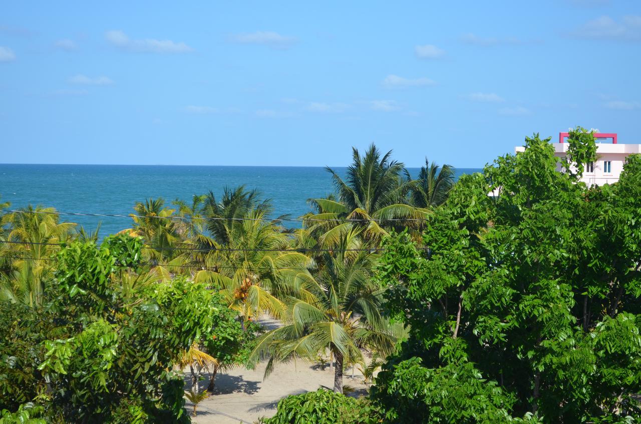 Khalkob'S Estate Apartment Placencia Luaran gambar