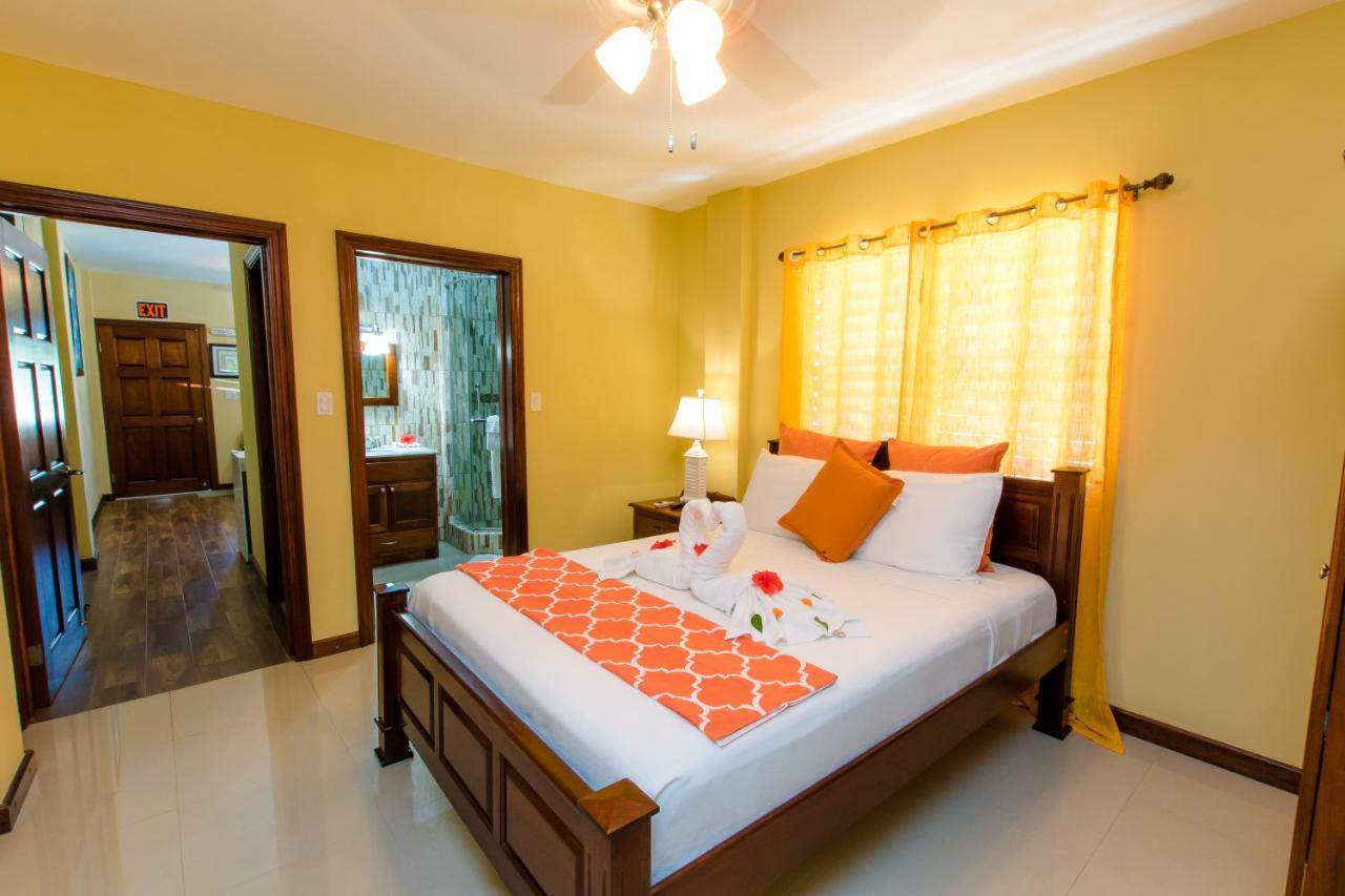 Khalkob'S Estate Apartment Placencia Luaran gambar