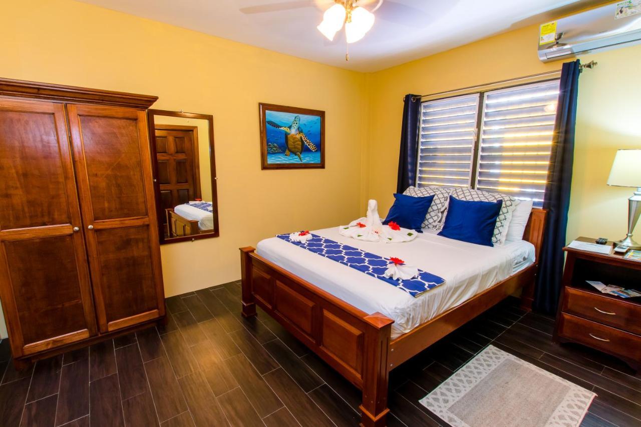 Khalkob'S Estate Apartment Placencia Luaran gambar